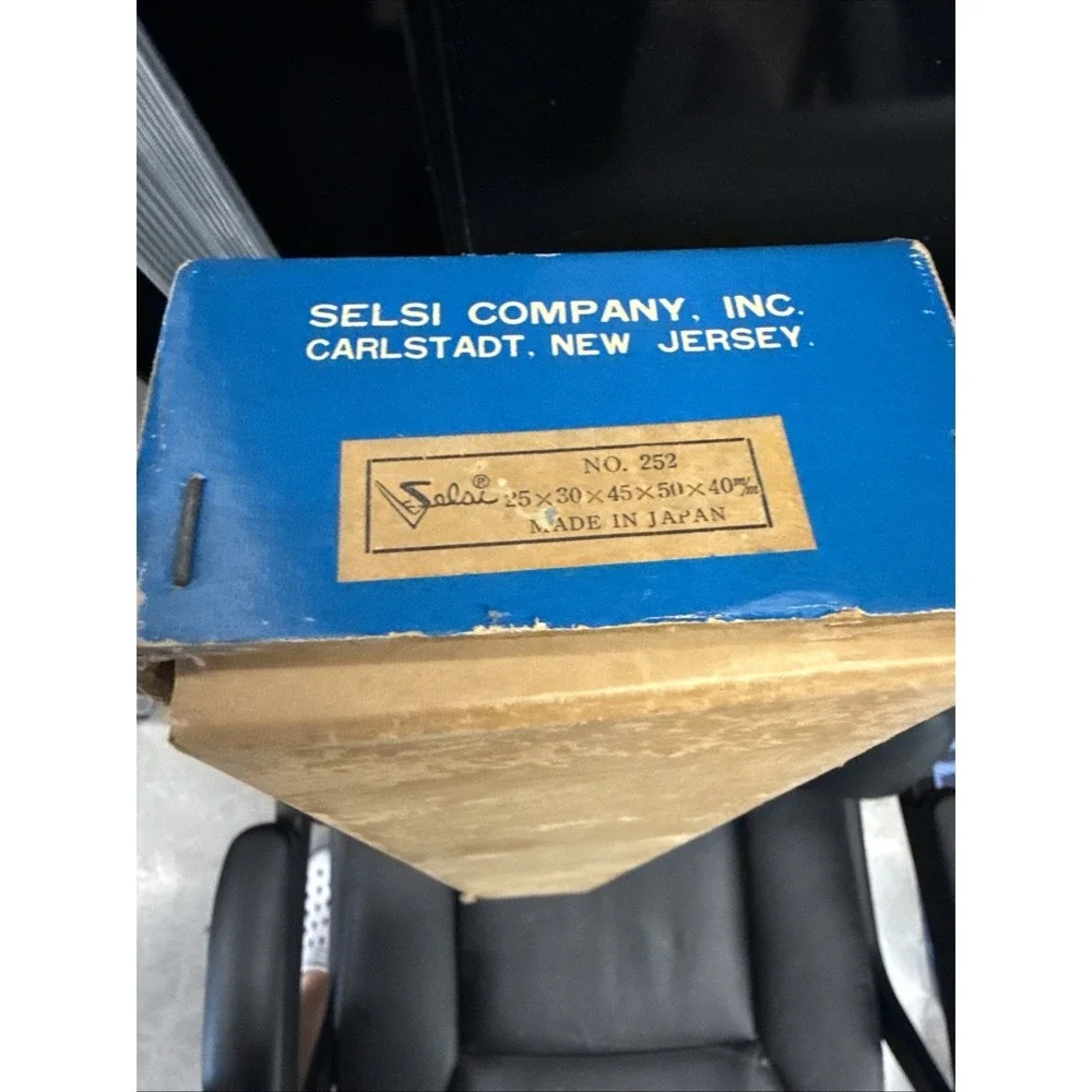 Vintage Selsi Telescope No. 252 - Original Box‎